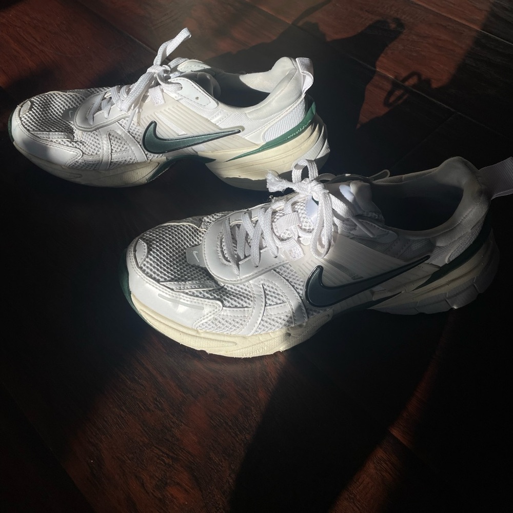 Nike Women’s V2K Run 'Fir' Green and White Tennis Shoes